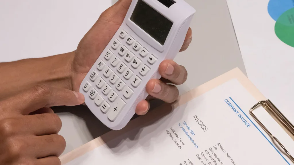 Best Free Online Calculators for Finance, Health and Everyday Math (2026) — practical guide illustration